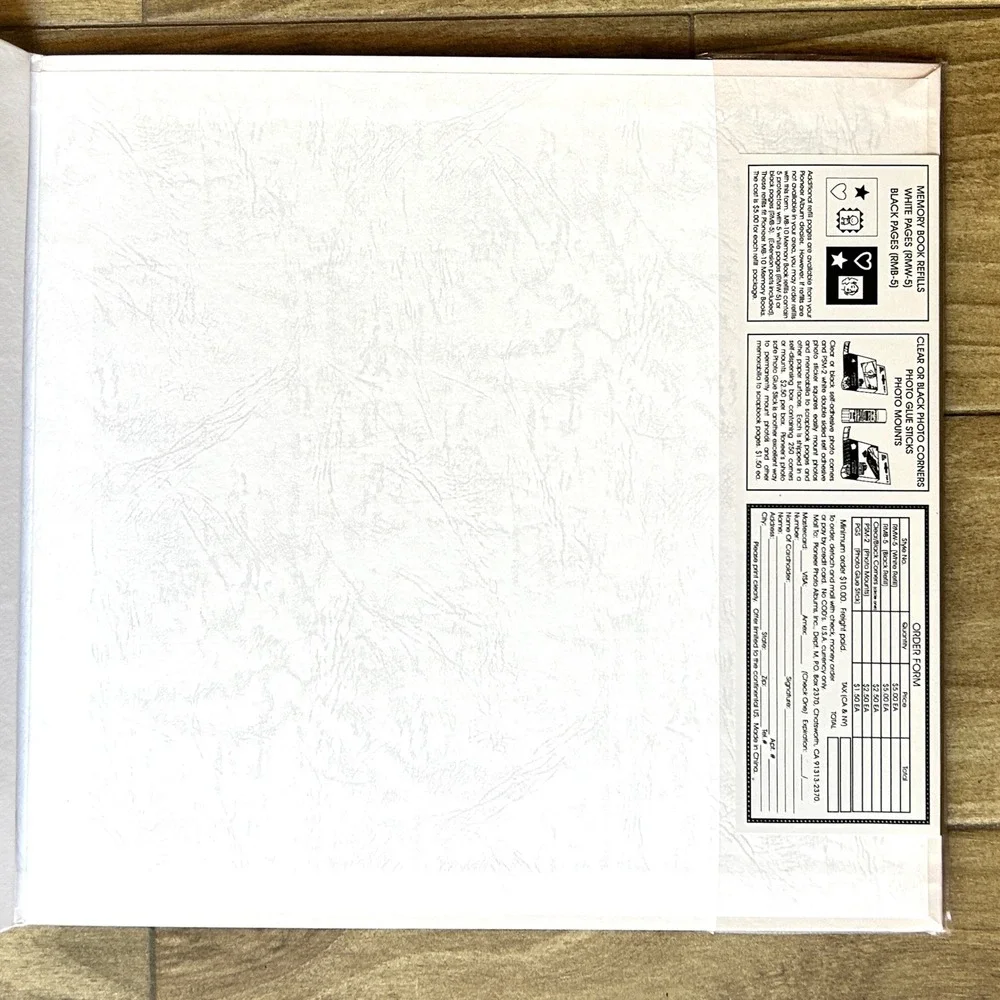 Vintage Pioneer Photo Album Memory Book Scrapbook  E-Z Load 12x12 White Gold New